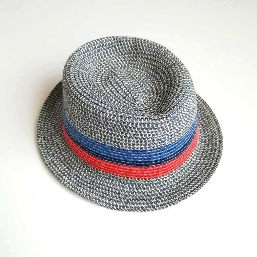 Blue/red summer hat for kids, size 2-4 yrs;